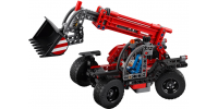 LEGO TECHNIC Vehicule télescopique rouge  2017